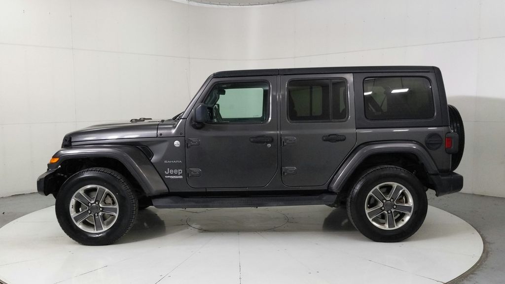 2020 Jeep Wrangler Unlimited Sahara photo 2