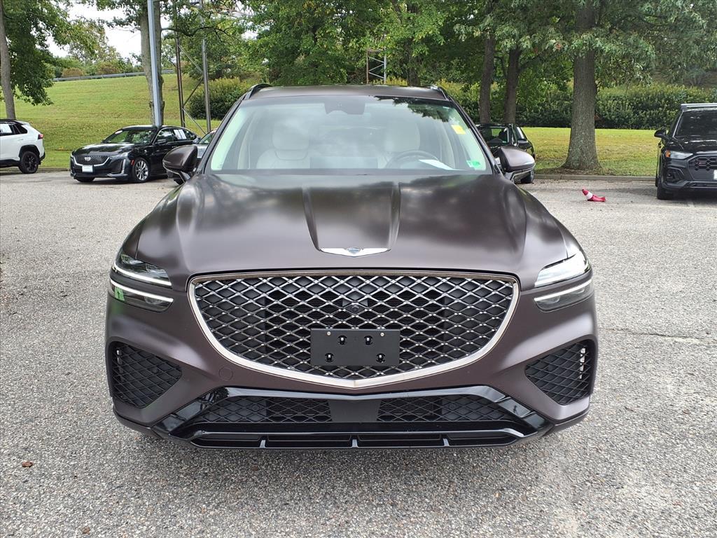 2022 Genesis GV70 3.5T Sport photo 2