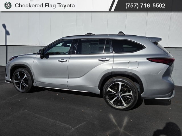 2021 Toyota Highlander XSE photo 4