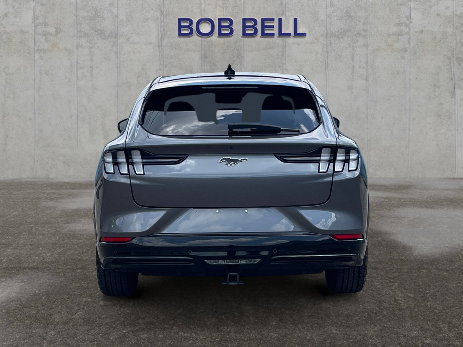 2021 Ford Mustang Mach-E Premium photo 4