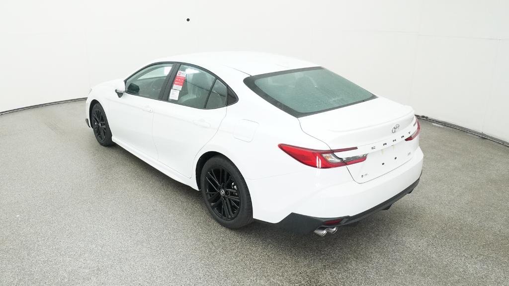 2026 Toyota Camry SE photo 13