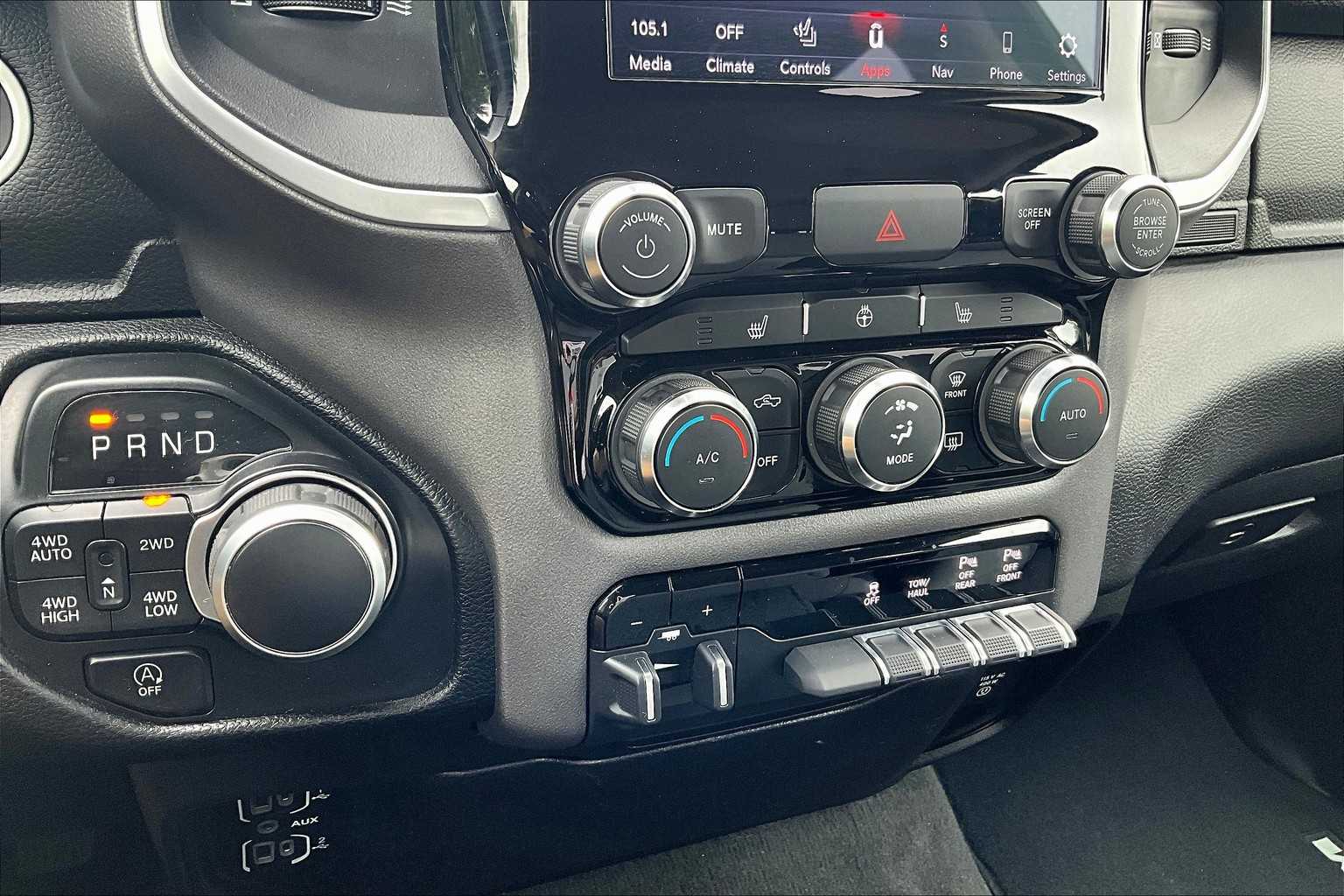 2020 Ram 1500 Big Horn photo 26