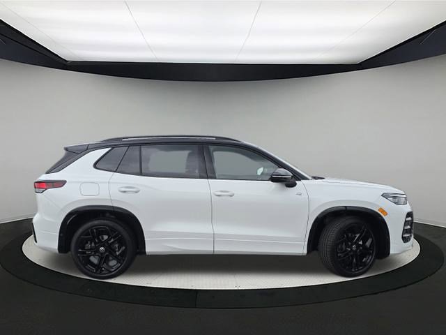 2025 Volkswagen Tiguan SE R-Line Black photo 7