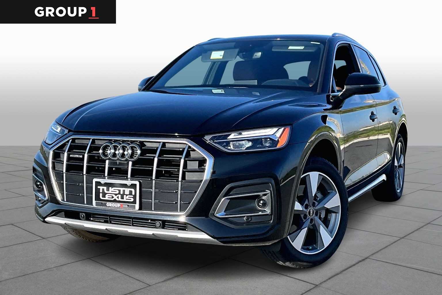2022 Audi Q5 Premium Plus's photo