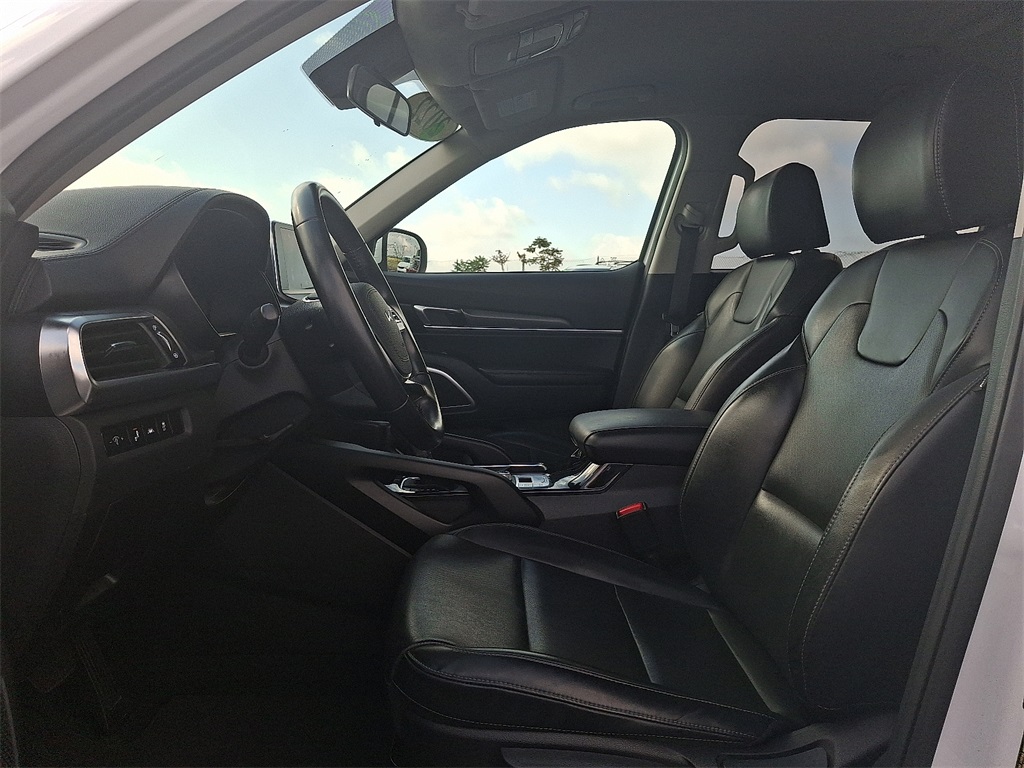 2022 Kia Telluride LX photo 13