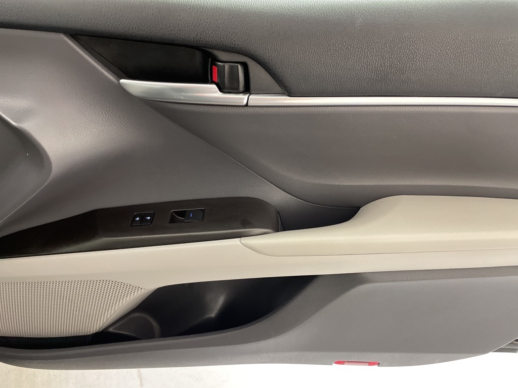 2023 Toyota Camry SE photo 34