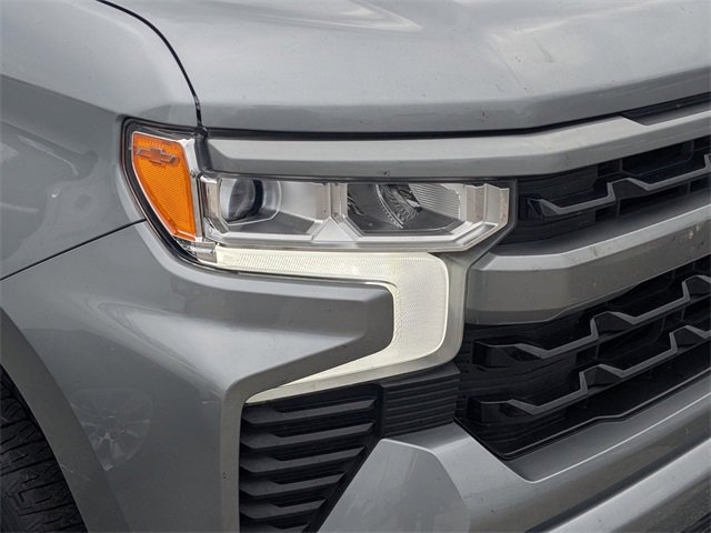 2024 Chevrolet Silverado 1500 RST photo 7