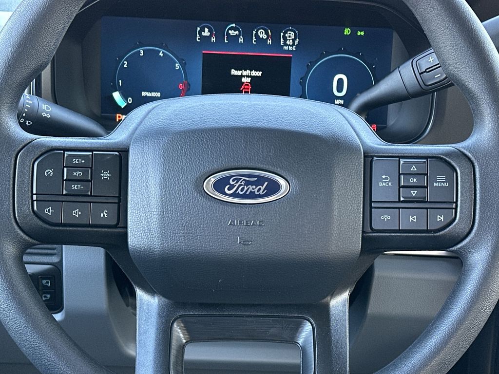 2025 Ford F-350 XLT photo 16