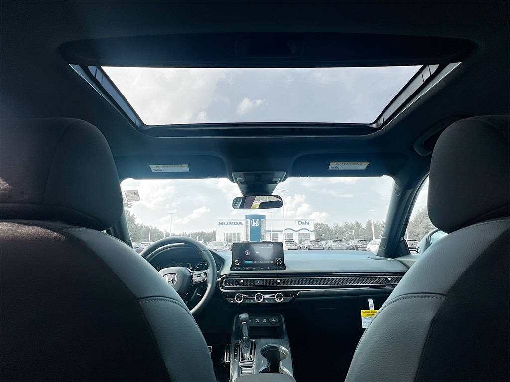 2025 Honda Civic Hatchback Sport Hybrid photo 6