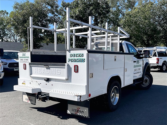 2024 Ford F-600 photo 4