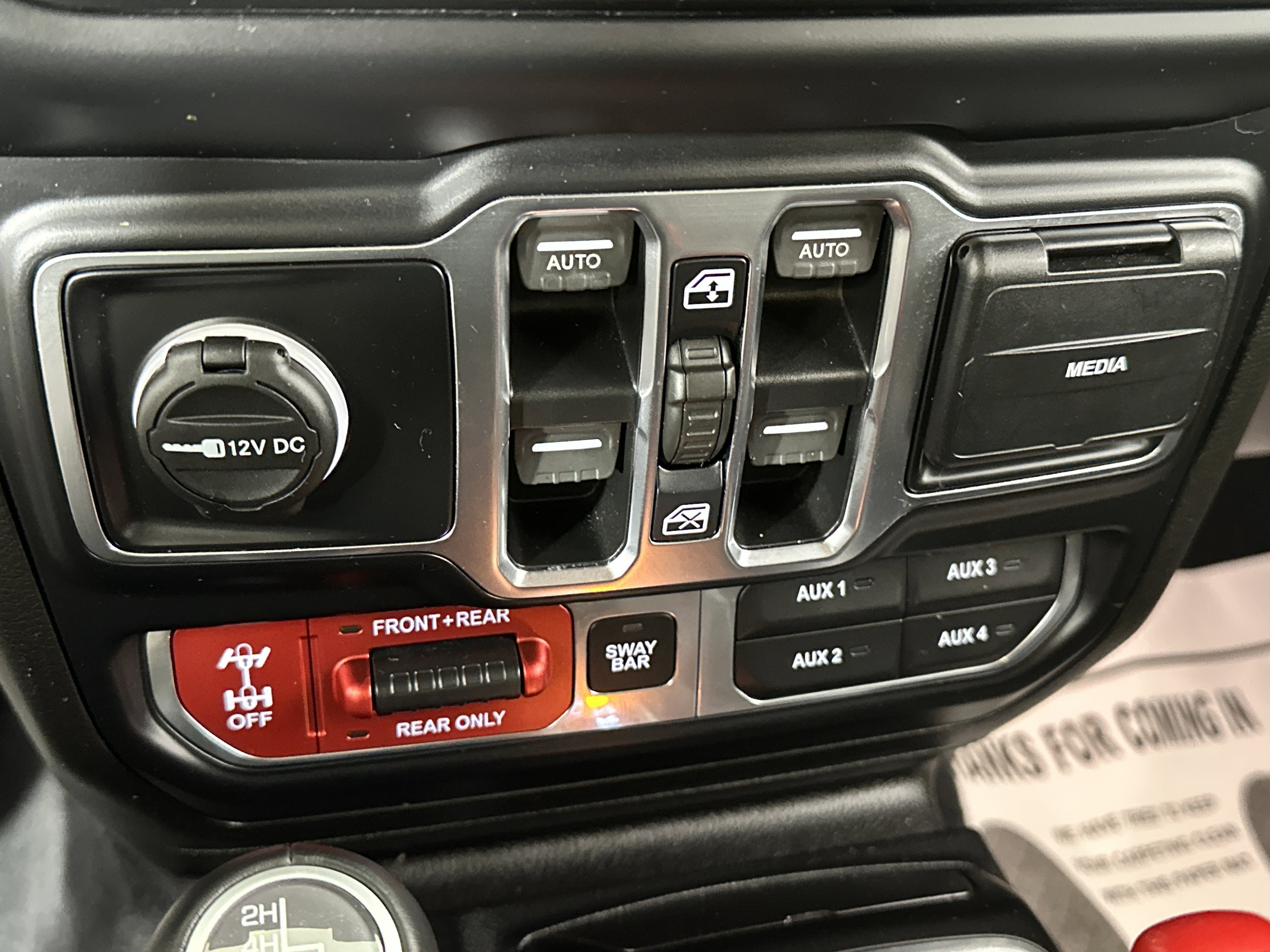 2019 Jeep Wrangler Unlimited Rubicon photo 2