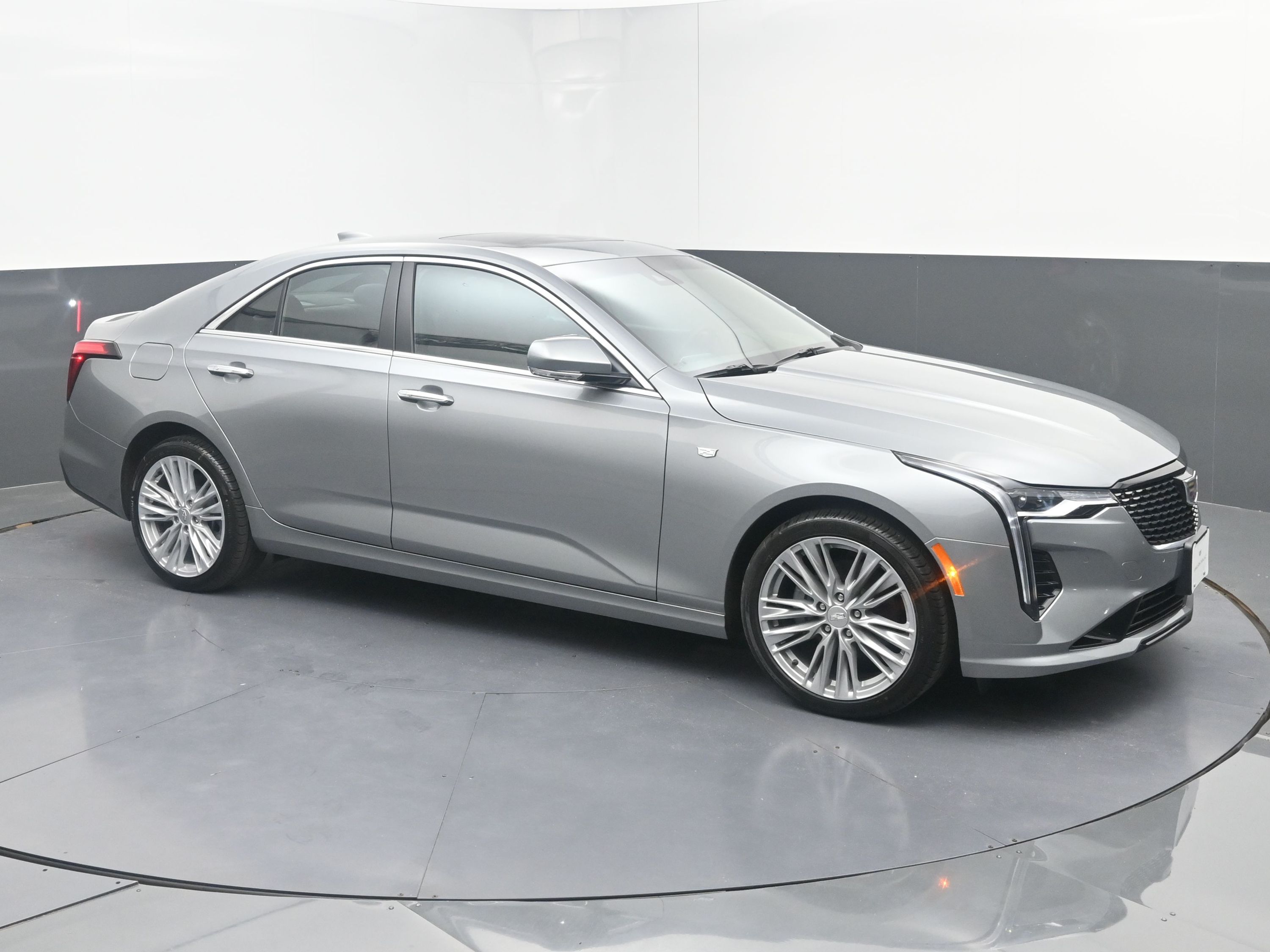 2025 Cadillac CT4