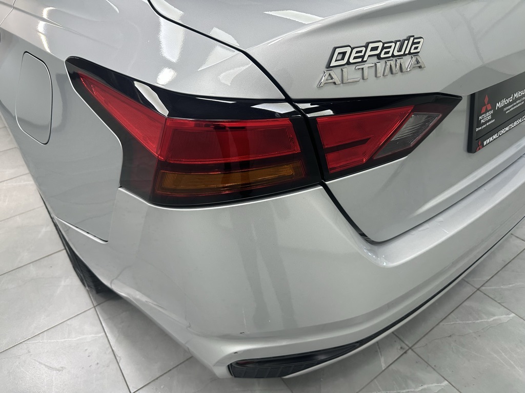 2022 Nissan Altima 2.5 S photo 7