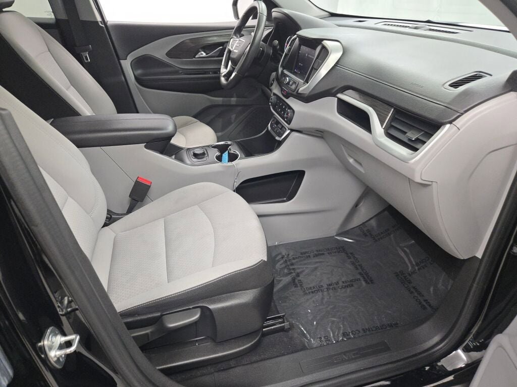 2024 Gmc Terrain SLE photo 4