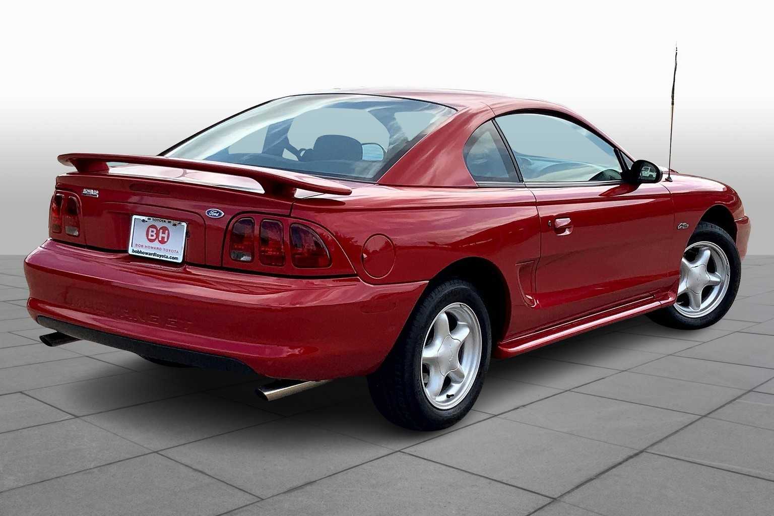 1996 Ford Mustang GT photo 11