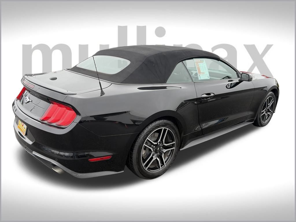 2018 Ford Mustang EcoBoost Premium photo 3