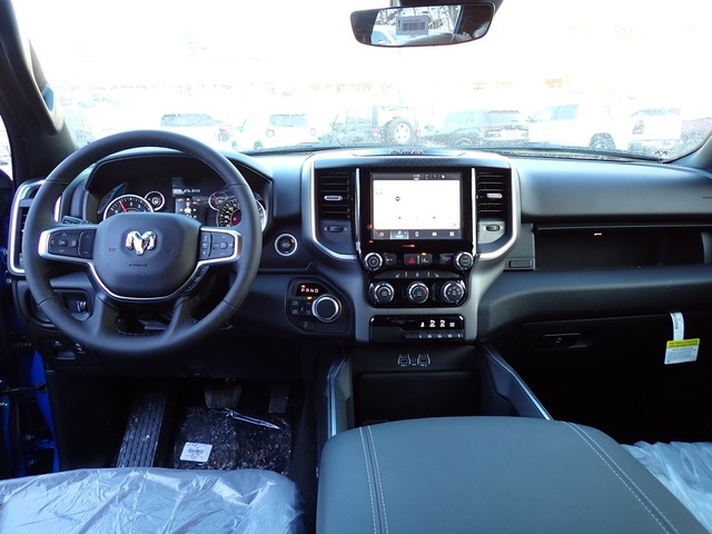 2025 Ram 1500 Big Horn Lone Star photo 14