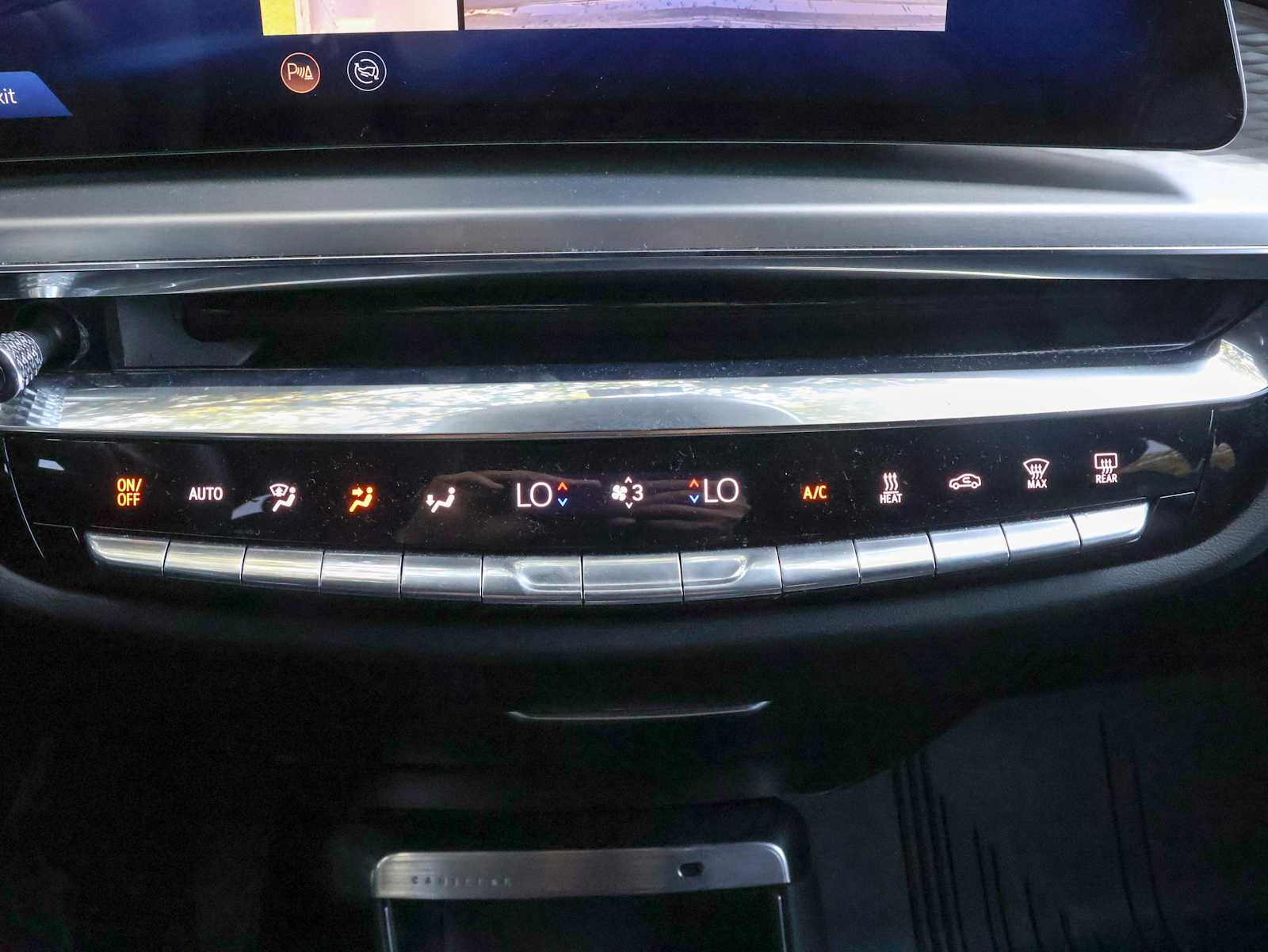 2025 Cadillac Lyriq Sport photo 10