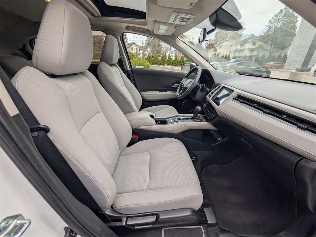 2021 Honda HR-V EX photo 2