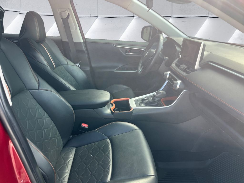 2023 Toyota RAV4 Adventure photo 13