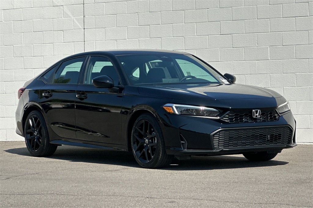 2026 Honda Civic Sport photo 2
