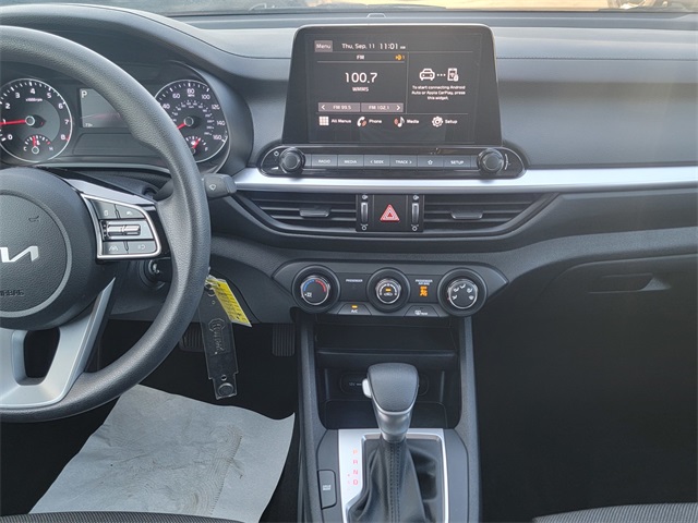 2022 Kia Forte FE LXS photo 21
