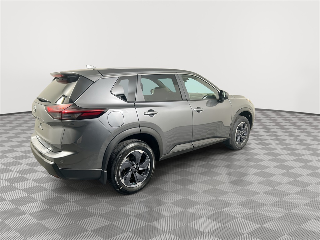 2026 Nissan Rogue SV photo 5