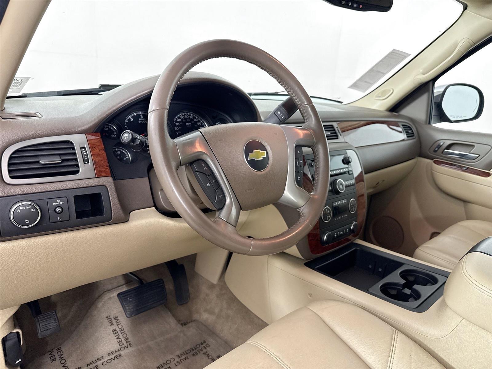 2013 Chevrolet Tahoe LT photo 12