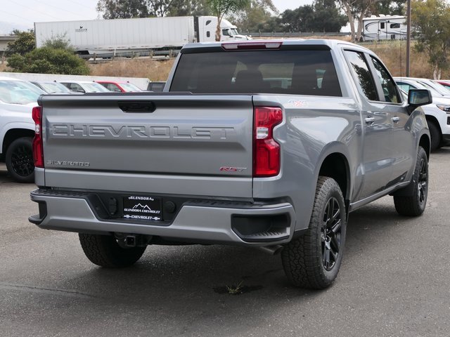 2025 Chevrolet Silverado 1500 RST photo 3