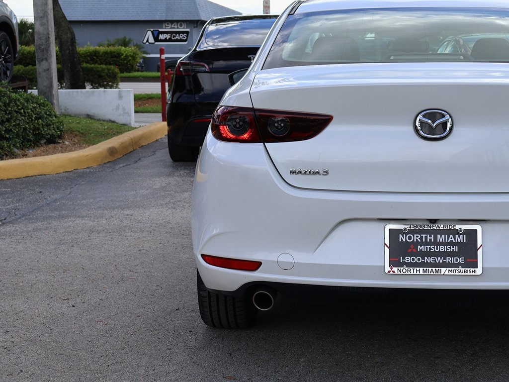 2021 Mazda Mazda3 Select photo 11
