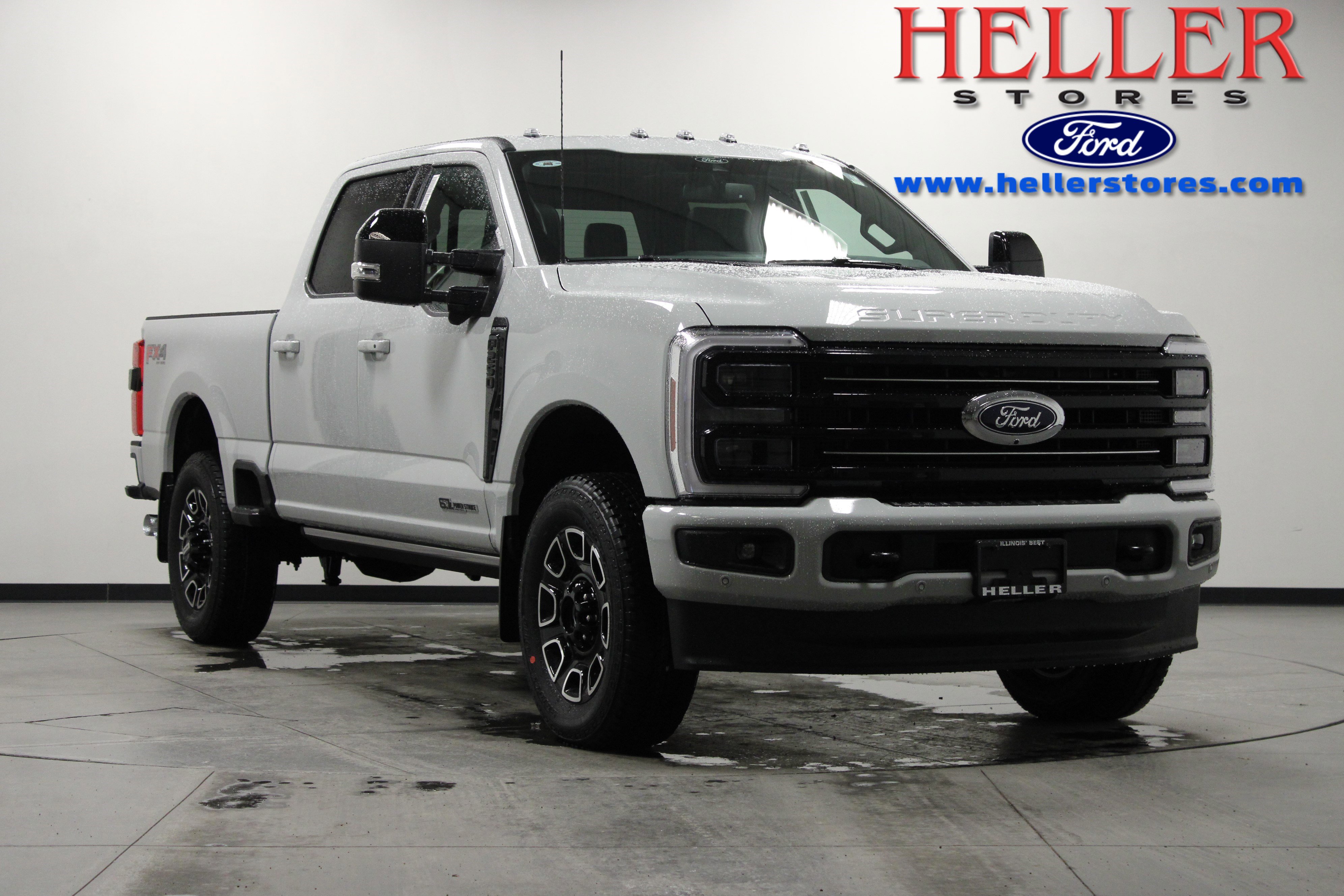2026 Ford F-250 Super Duty Platinum's photo