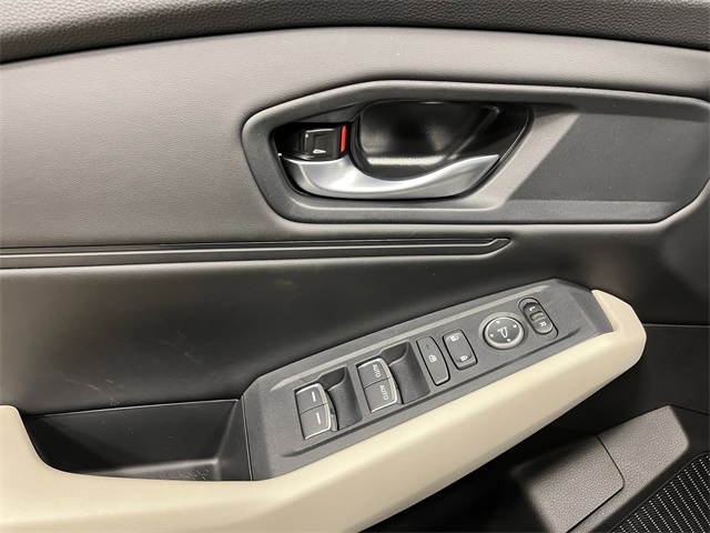 2025 Honda Accord SE photo 13