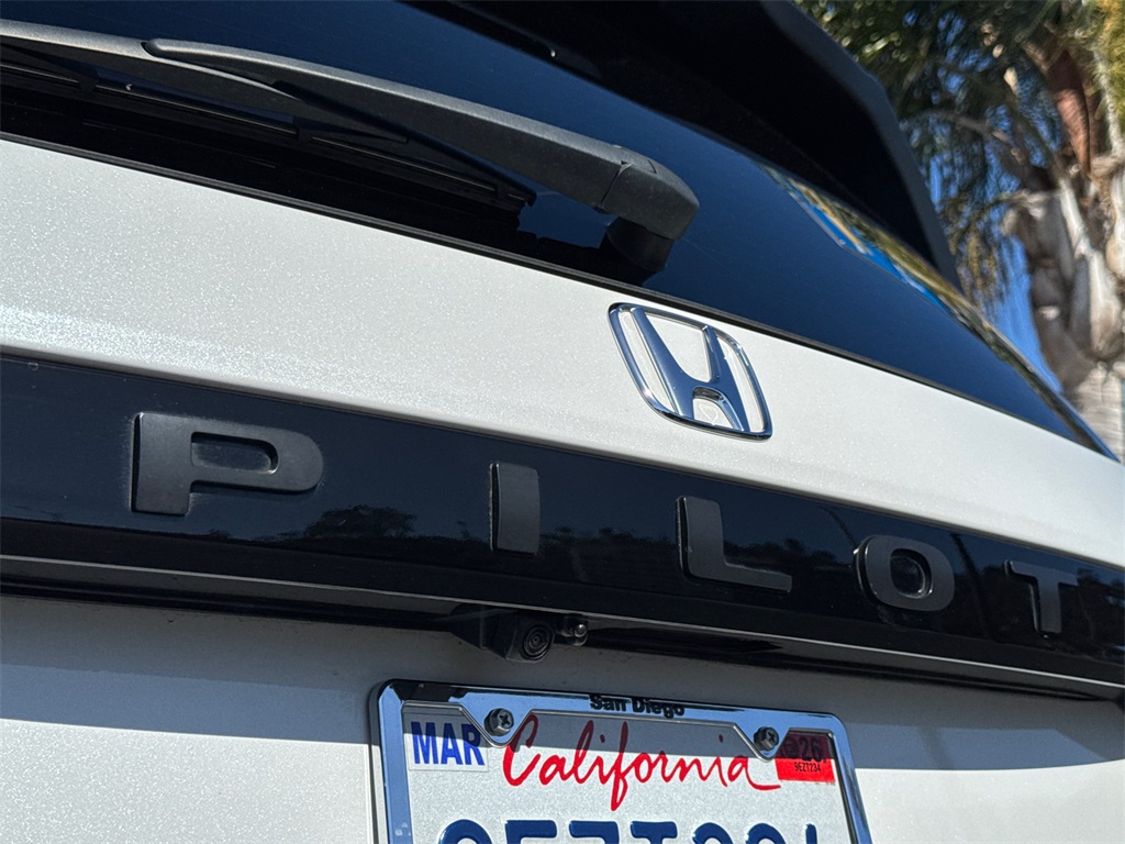 2023 Honda Pilot EX-L photo 13
