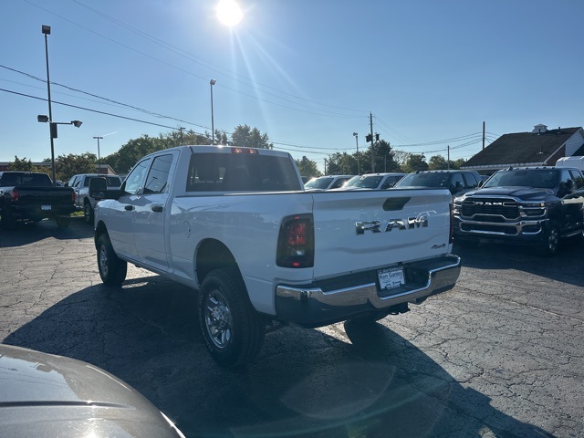 2025 Ram 2500 Tradesman photo 5