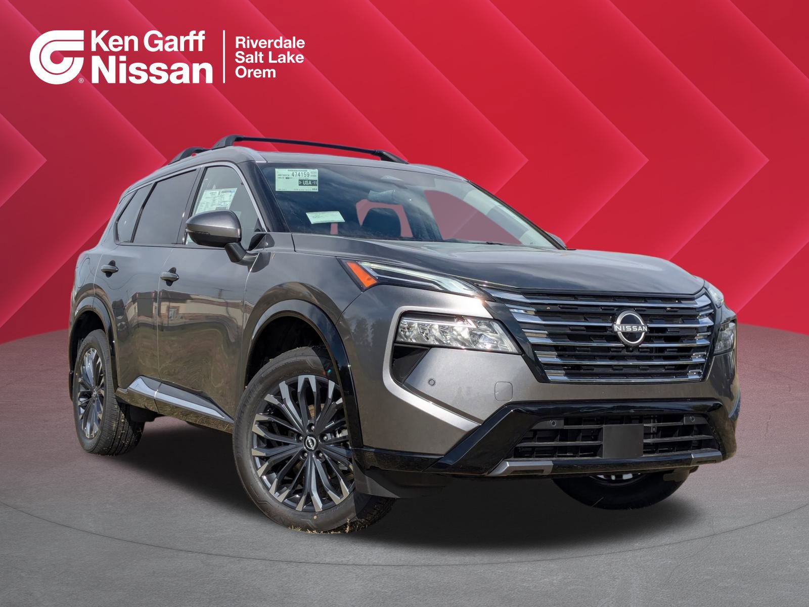 2026 Nissan Rogue Platinum's photo