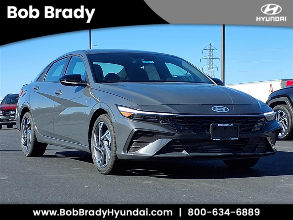 2025 Hyundai Elantra SEL