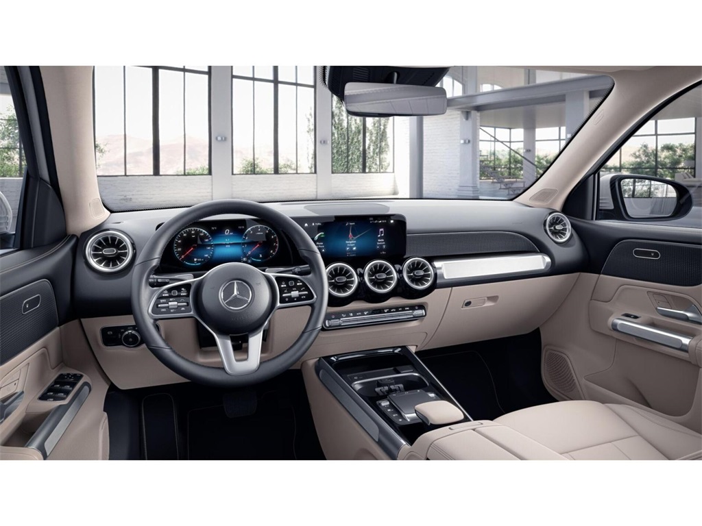 2022 Mercedes Benz GLB 250 4MATIC photo 3