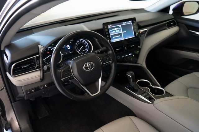 2023 Toyota Camry XLE photo 3