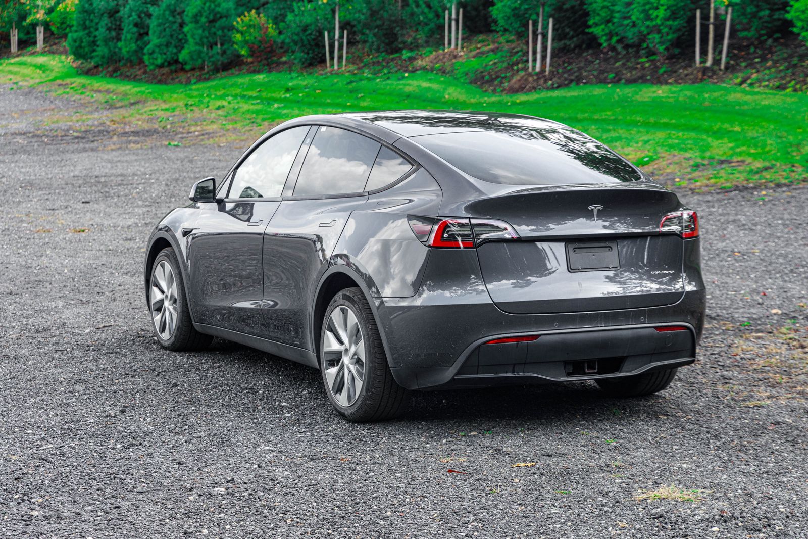2023 Tesla Model Y Long Range photo 6