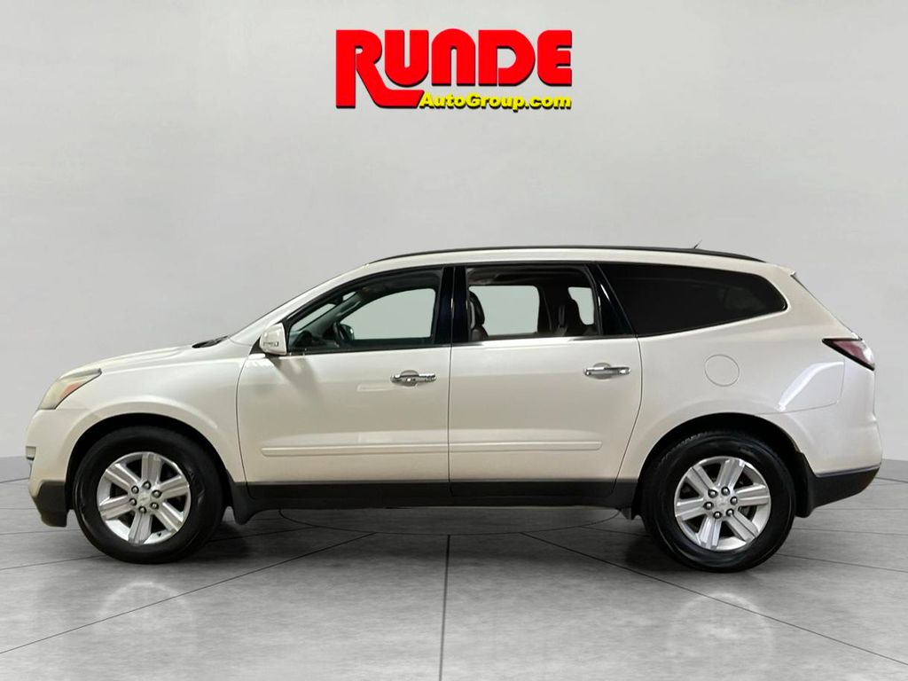Used 2013 Chevrolet Traverse 2LT with VIN 1GNKVJKD4DJ262465 for sale in Manchester, IA