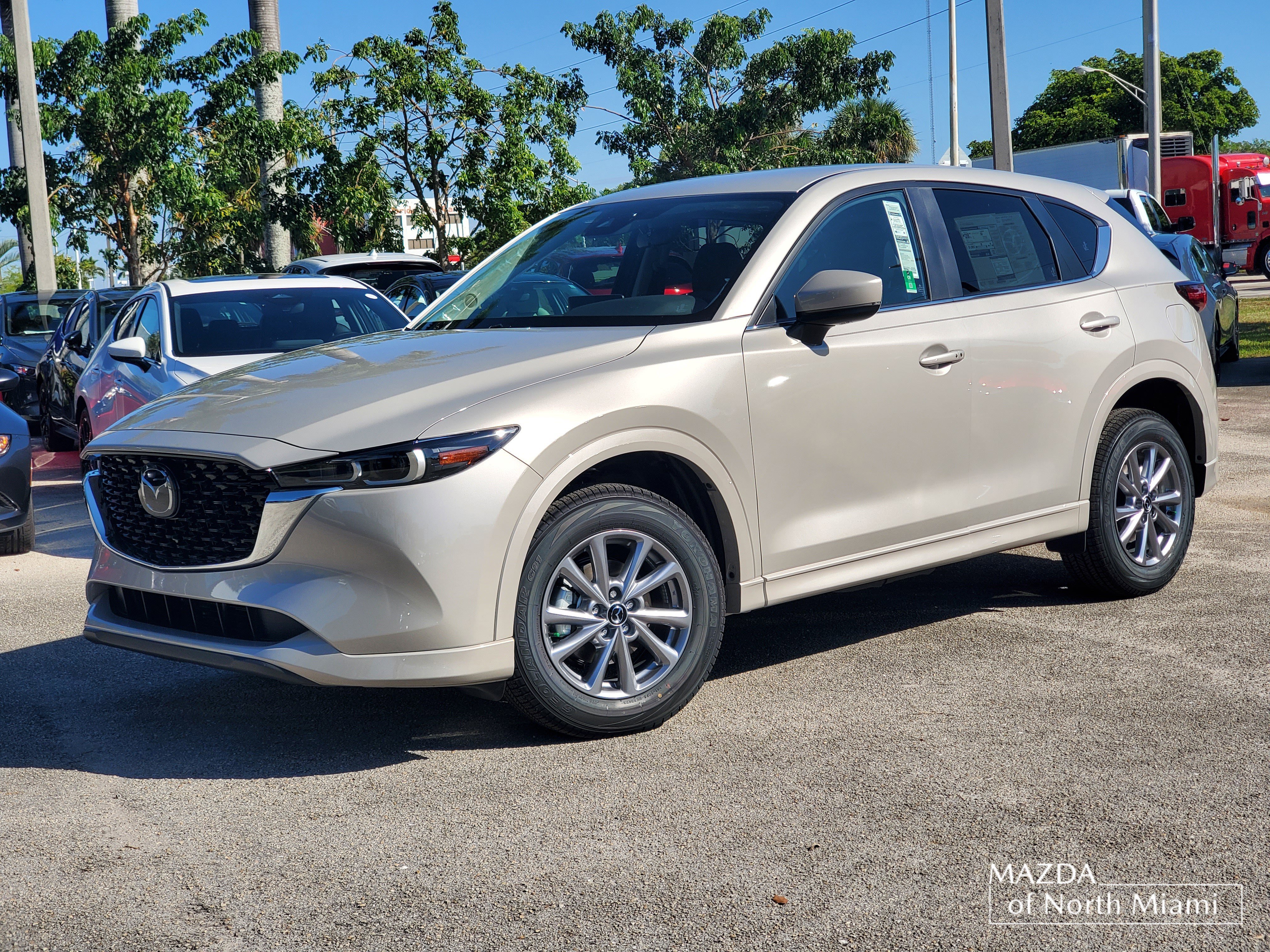 2025 Mazda CX-5 S Select Package's photo