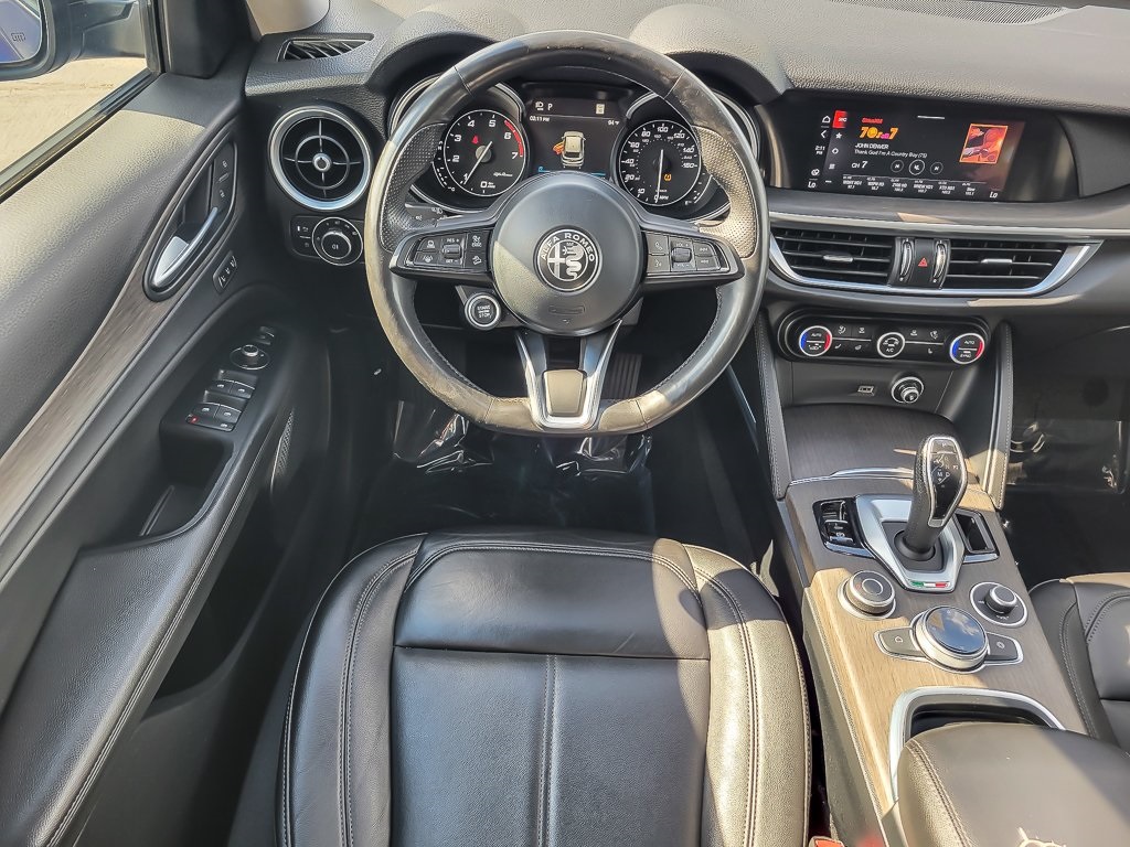 2021 Alfa Romeo Stelvio Ti photo 11