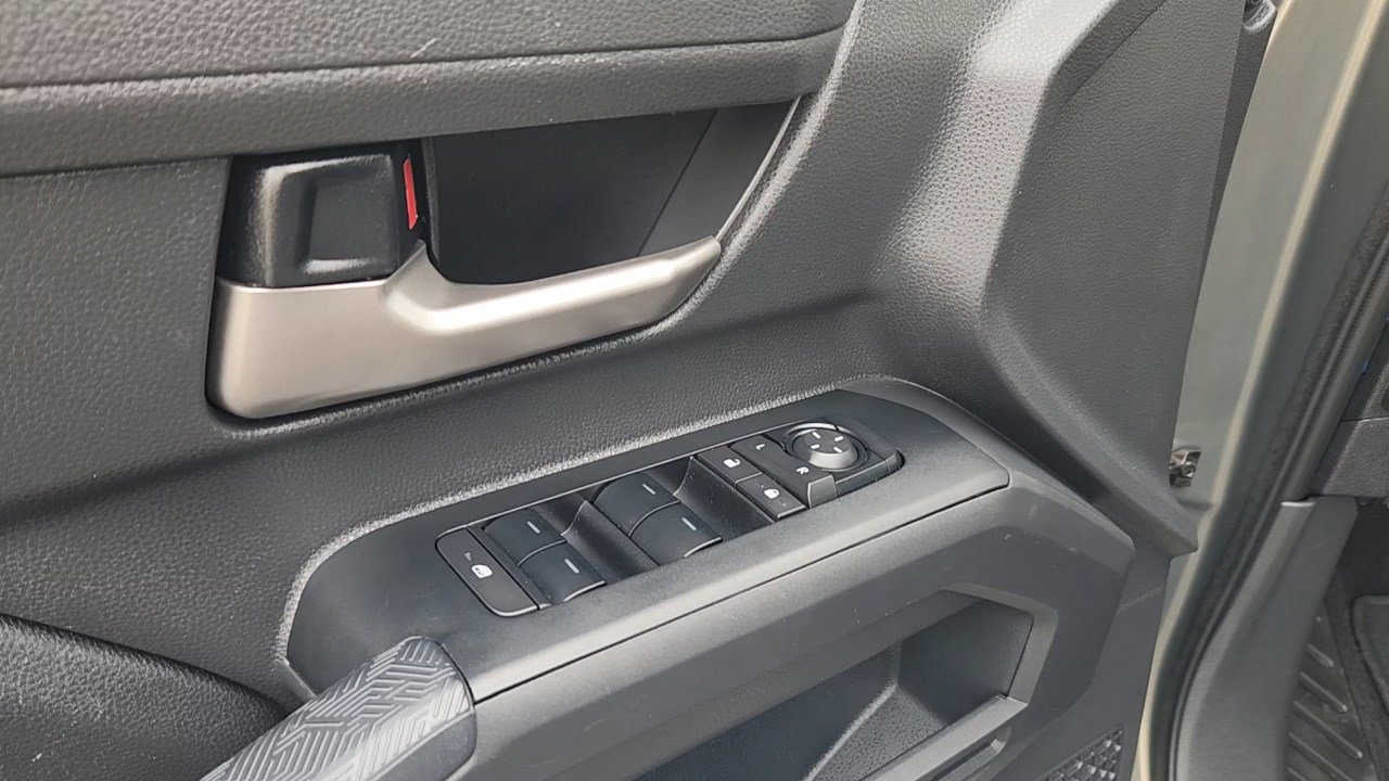 2024 Toyota Tacoma TRD Sport photo 6