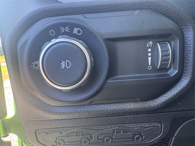 2025 Jeep Wrangler Sport photo 18