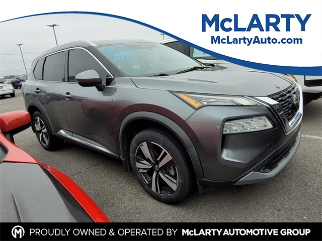 2021 Nissan Rogue SL's photo