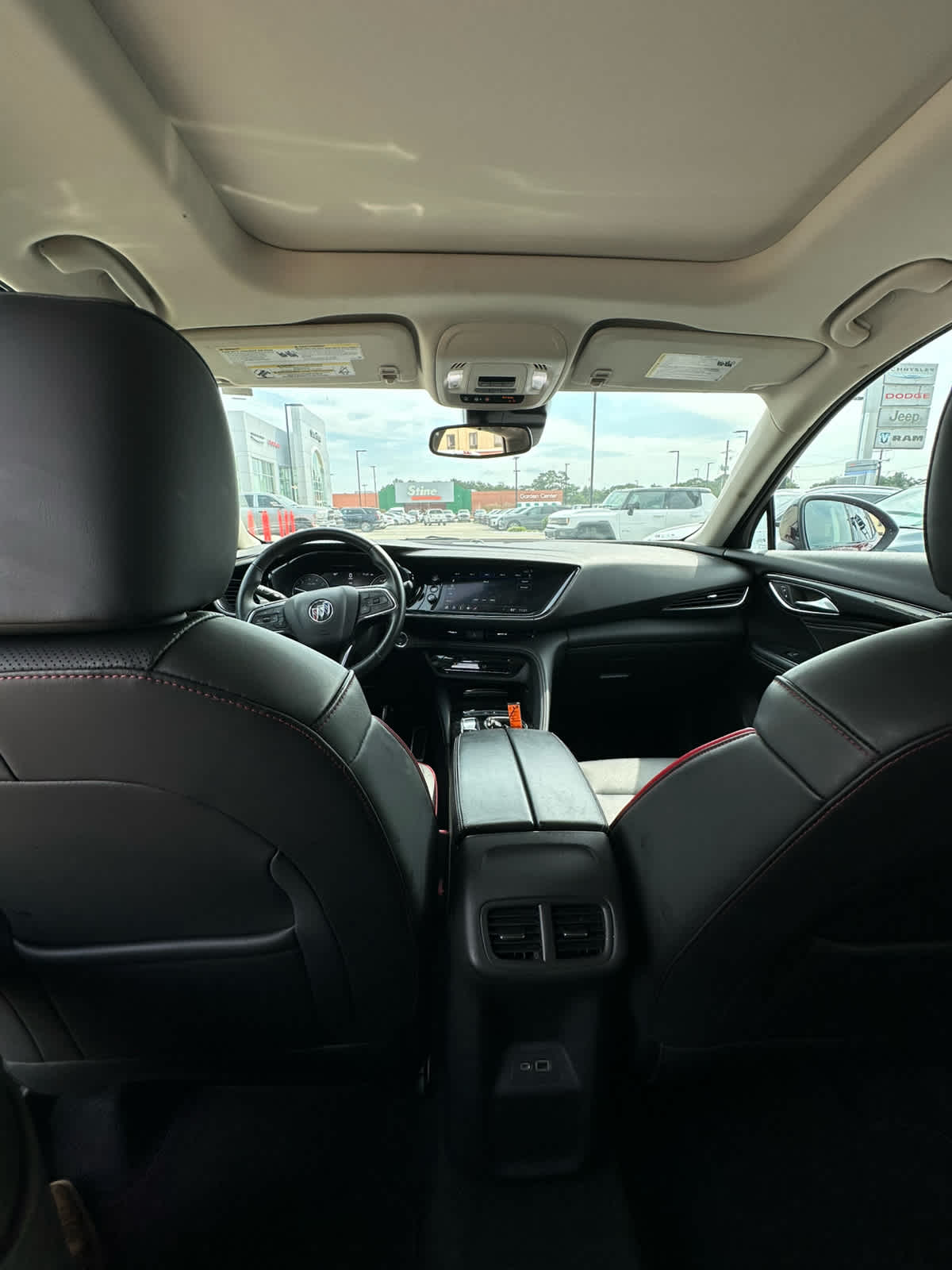 2023 Buick Envision Essence photo 10