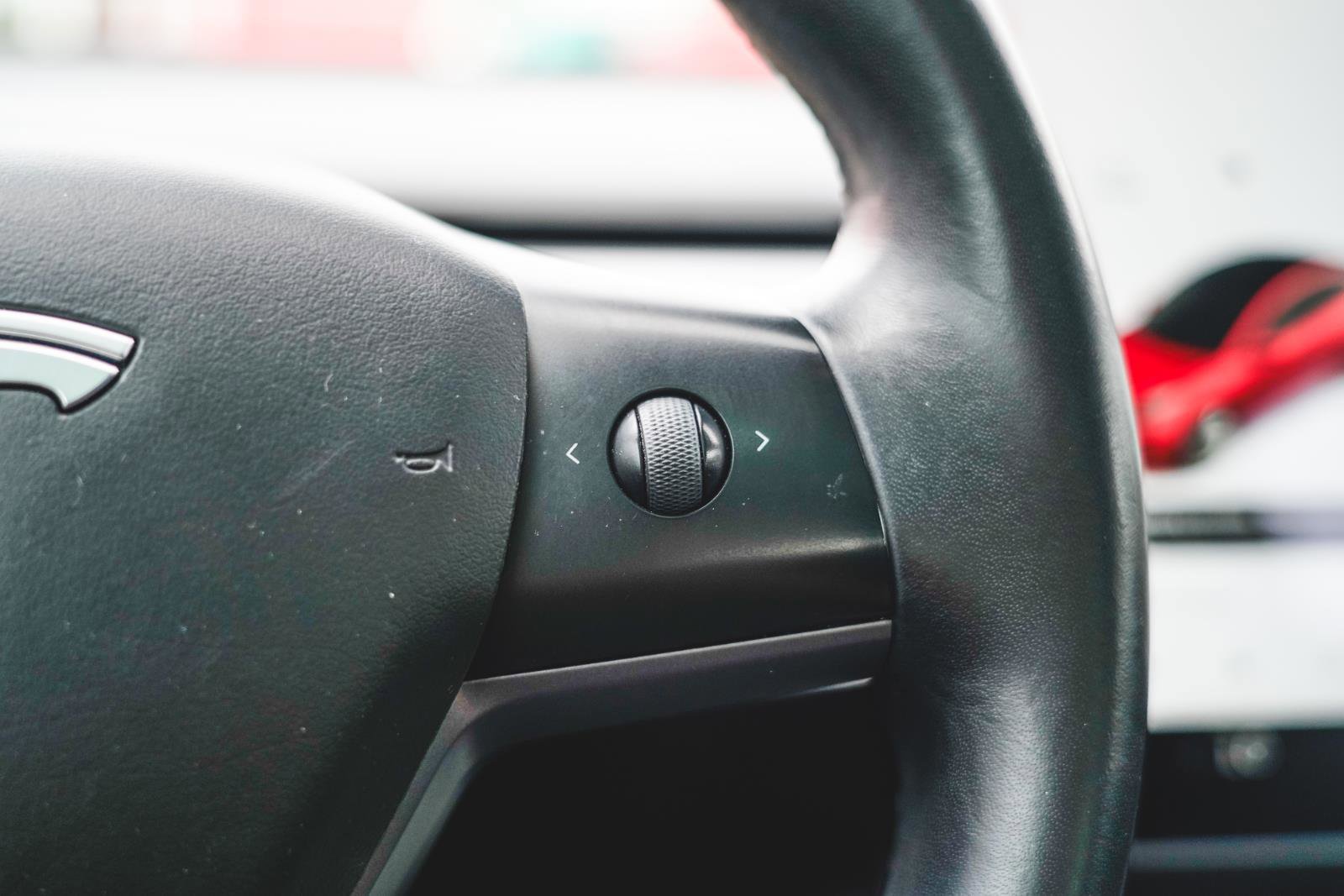 2018 Tesla Model 3 Long Range photo 20