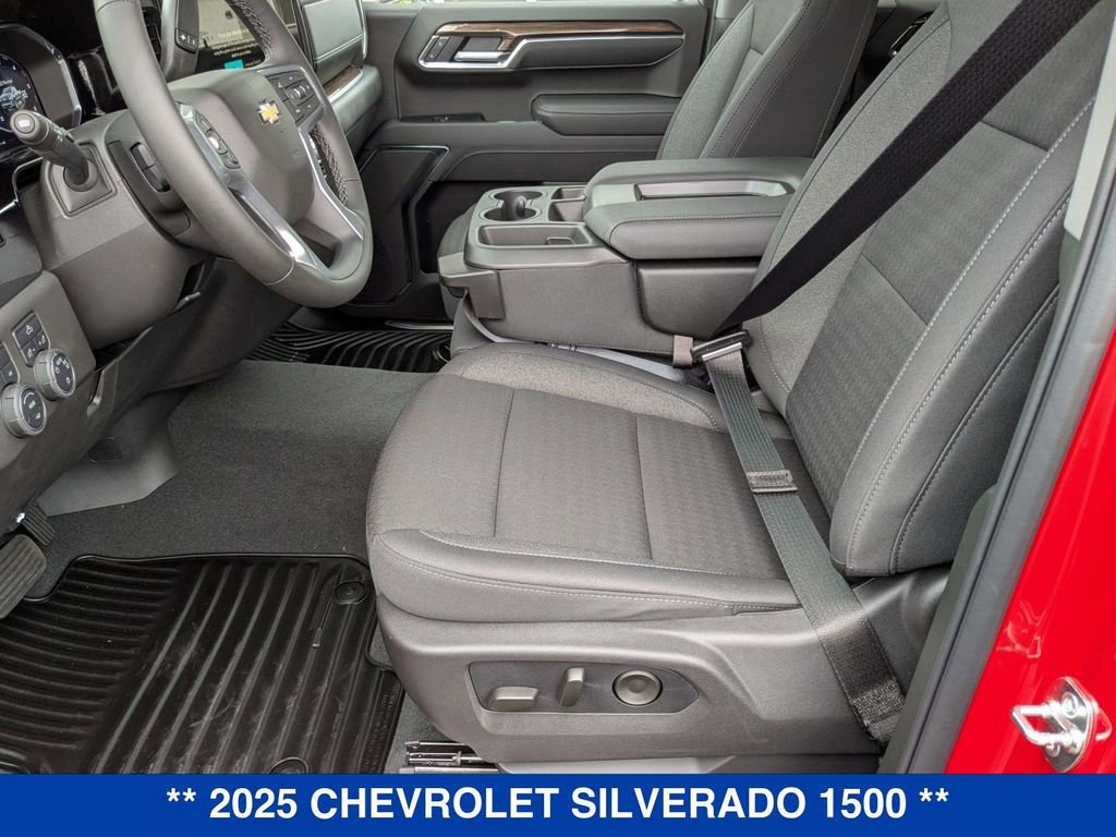 2025 Chevrolet Silverado 1500 LT photo 11