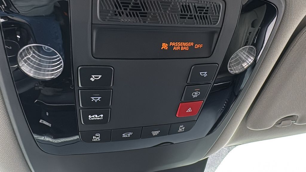 2026 Kia Carnival EX photo 33