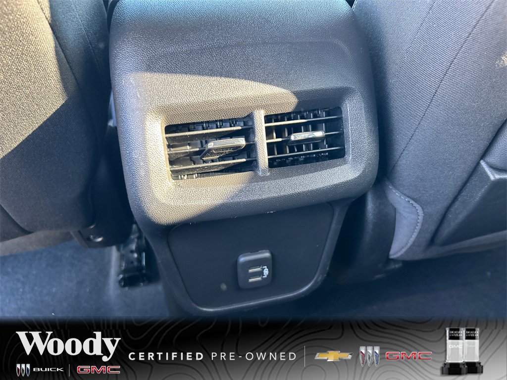 2022 Gmc Terrain SLE photo 30